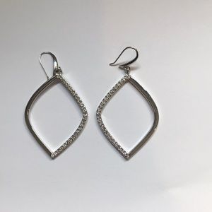 Oval shaped dangle earrings